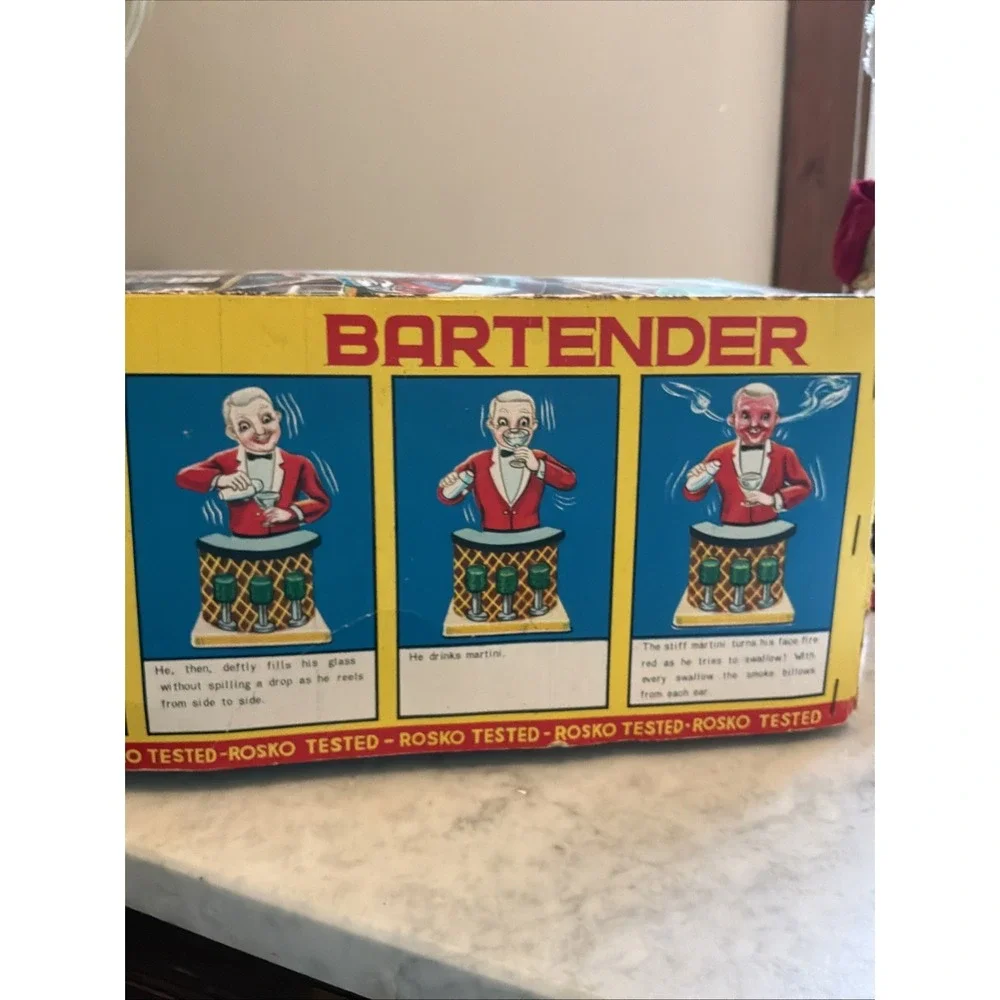 VTG African-American Rosco Bartender Charlie Weaver  Battery Powered Tin Japan